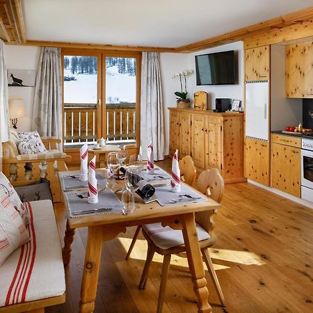 Hotel Walserhuus Sertig Sertig Döfli Exterior foto
