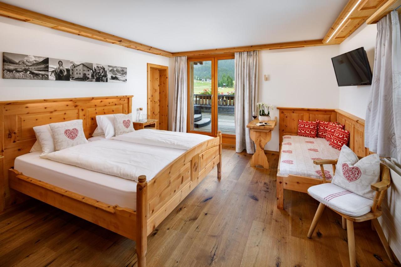 Hotel Walserhuus Sertig Sertig Döfli Exterior foto