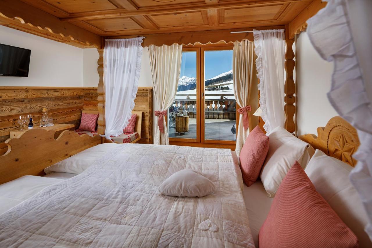 Hotel Walserhuus Sertig Sertig Döfli Exterior foto