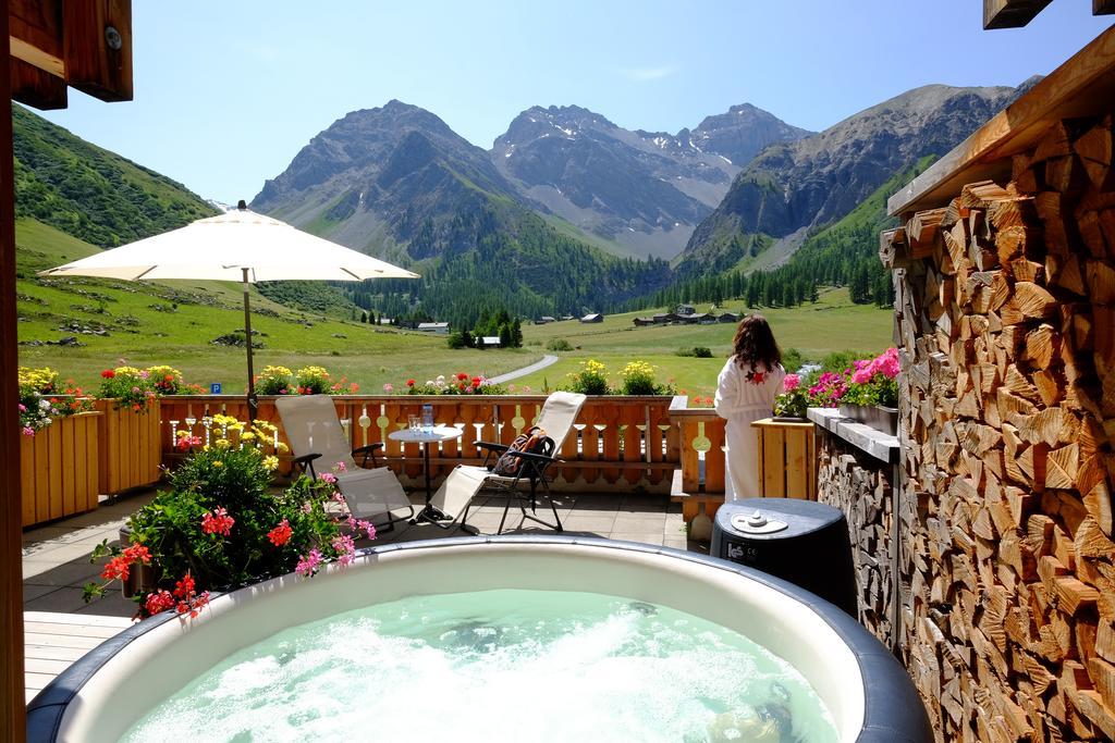 Hotel Walserhuus Sertig Sertig Döfli Exterior foto